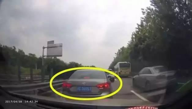 ����������ܶ��_�@�ӵ�׷β����