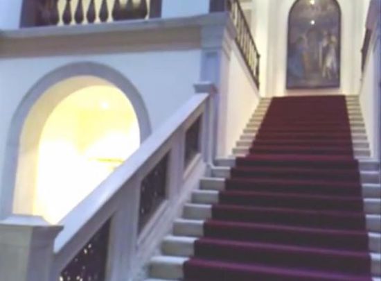 7���ط������w������ı�ѩ�澉