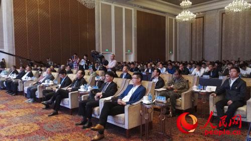 �c�����e