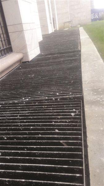 ԭ�ȵ�ͨ�L�����w���F�řڣ��������©ˮ��