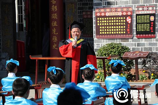 ����һС�l���߳�21λ��ʿ����Tʿ �к��ؼ�?