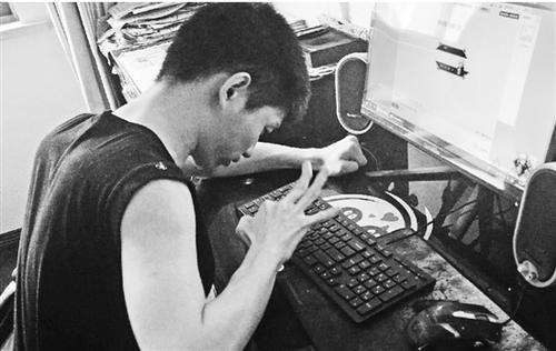 �X�cС����һ����ָ������С�f9���ó�210�f�֣��D��