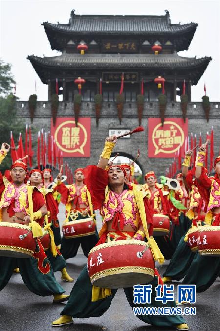 ���������2��ɽ�|�_���f�e�С��x���Ї����������ҵć������}���