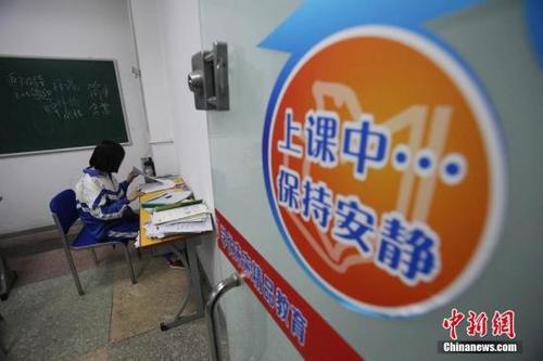 �����T�������������У����Ӗ�C�������Ρ�������