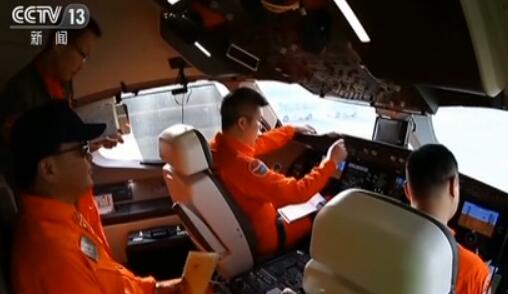 �w�C�{���